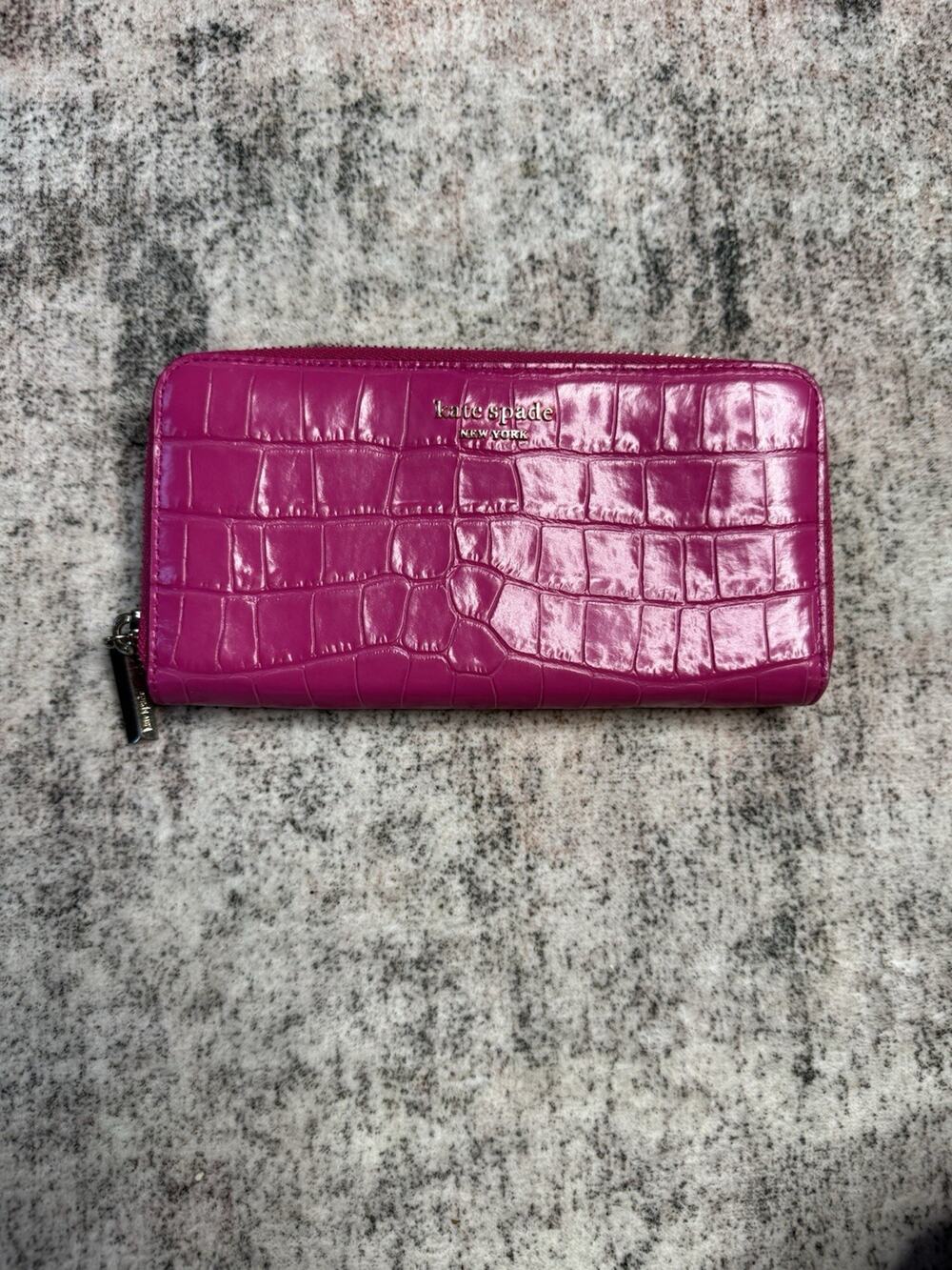 Kate Spade Crocodile Embossed Leather Wallet Zip Around Vibrant Pink Clutch